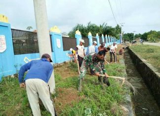 Sertu Roy Martin Jadi Motor Penggerak Gotong Royong Warga.