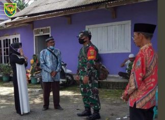 Babinsa Koramil 426-01 Mesuji Himbau Warga Lakukan Protokol Kesehatan