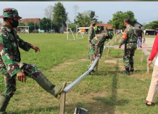 Danramil Menggala Pimpin Kerja Bakti di Lapangan Etanol Unit- 2