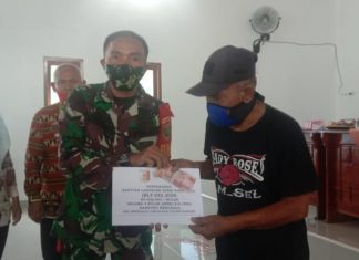 Babinsa Koramil Menggala Pastikan BLT Tersalurkan