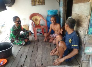 Sertu Basarudin Ingatkan Warga Bahaya Corona