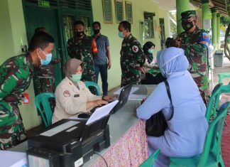 Dandim 0426 Pantau Langsung Serbuan Vaksin di Tulang Bawang dan Mesuji