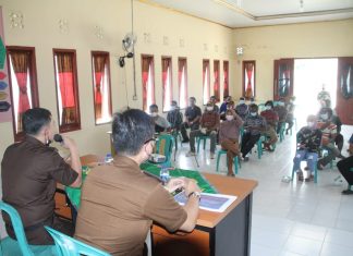 Warga Kampung Gunung Tapa Ilir Terima Penyuluhan Hukum Saat TMMD ke-112 Kodim Tuba