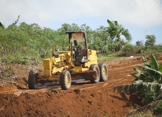 TMMD ke- 112 Kodim 0426 Tuba Buka Akses Jalan Penghubung Antar Kampung