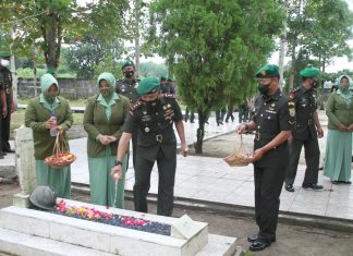 Peringati Hari Juang TNI AD,Kodim 0426 Ziarah ke Makam Pahlawan