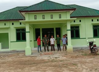 Babinsa Labuhan Batin Bersama Perangkat Desa Bahas Tentang Langkah Jitu Menjaga Keamanan Desa