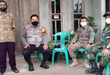 Babinsa Bujung Buring Ajak Seluruh Perangkat Desa Untuk Menjadi Pelopor Prokes covid-19 Bagi Masyarakat