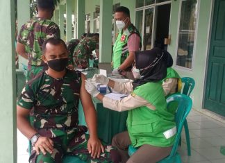 Anggota Kodim 0426/TB dan Persit KCK Cabang XLIX Terima Vaksinasi Dosis 3