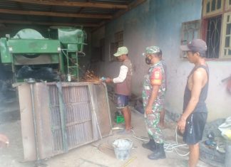 Babinsa Desa Panggung Rejo Selalu Ingatkan Masyarakat Tentang Prokes Dengan Cara 5 M