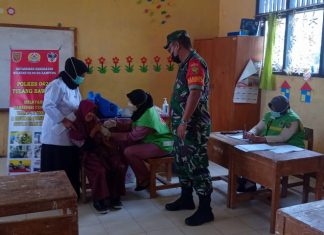 Koramil 426-02/Menggala,Gelar Serbuan Vaksinasi Dosis 2 di SDN 01 Ujung Gunung Udik Menggala