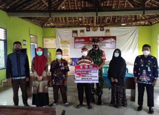 Serka Susilo Dampingi Langsung Pembagian Bantuan Langsung Tunai Desa (BLT-DD)