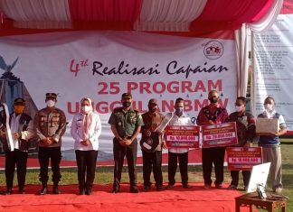 Dandim 0426/Tuba Dampingi Kungker Bupati Tulang Bawang Dalam Rangka Pembukaan Pasar Murah Kampung Mulyo Aji