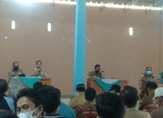 Babinsa Kampung Tri Rejo Mulyo Mengajak Masyarakat Untuk Selalu Menjaga Prokes
