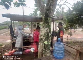Babinsa Koramil 426-04/Ba, Ajak Masyarakat Terapkan Pola Hidup Sehat