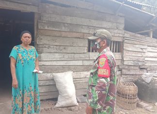 Babinsa Koramil 426-03/Rwj, Himbau Masyarakat Tetap Patuhi Prokes Saat Aktivitas Diluar Rumah