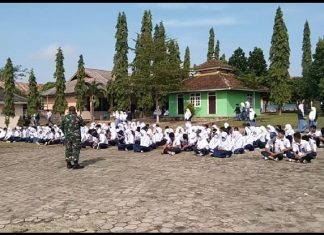 Tanamkan Nilai Pancasila, Babinsa Koramil 426-01/Mesuji Beri Materi Wawasan Kebangsaan