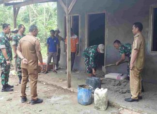Dandim 0426 Tuba, Tinjau Langsung Pelaksanaan Bedah Rumah Tidak Layak Huni (RTLH)
