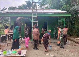 Tumbukan Rasa Peduli, Batuud 426-04/BA Dampingi Anak Pramuka Melaksanakan Bakti Sosial Sakawira Kartika