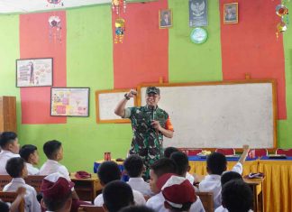 Dandim 0426 Berikan Materi Wawasan Kebangsaan Usia Dini Kepda Siswa/i SDN 01 Gunung Sakti