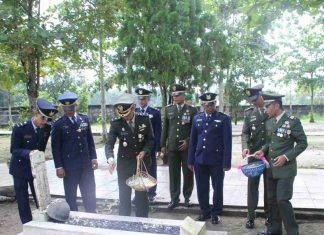 Peringati HUT TNI Ke-77, Kodim 0426 Tuba Gelar Ziarah di TMP Tiuh Tohou Menggala