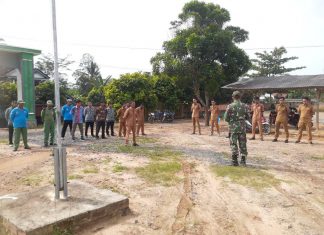 Babinsa Koramil 426-01/SP, Pimpin Apel Pagi Perangkat Desa