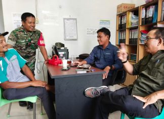 Serda J. Panani Melaksanakan Komsos Bersama Aparatur Kampung