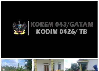 Babinsa Koramil 426-03 Rawajitu Bersama Warga Gotong Royong Bangun Talud