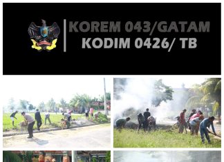 Jumat Bersih, Babinsa Koramil 426-04/ BA Bersama Bhabinkamtibmas Dan Warga Laksanakan Gotong Royong