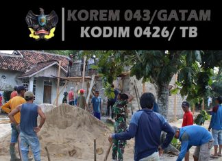 Pengecoran Talang Jadi Fokus RTLH Sasaran 3 TMMD ke-125 Kodim 0426/Tulang Bawang di Kampung Agung Dalam
