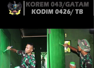 RTLH Sasaran 1 TMMD ke-125 di Moris Jaya Masuki Tahap Pengecatan Pintu