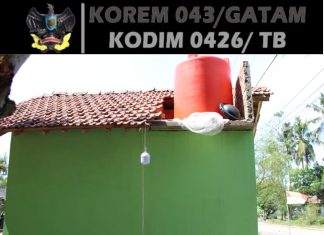 Gotong Royong Satgas TMMD 125 dan Warga Tuntas Bangun MCK di Moris Jaya