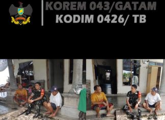 Babinsa 426-05/PA Himbau Warga Tingkatkan Keamanan Lingkungan Melalui Anjangsana