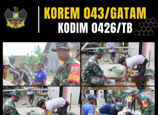 Babinsa Koramil 426-04 BA dan Bhabinkamtibmas Terjun Langsung Gotong Royong Bangun Rumah Warga