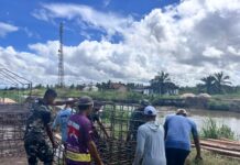PEMBANGUNAN JEMBATAN GANTUNG PRINTIS GARUDA KODIM 0426/TB UNTUK DUKUNG AKSES PENDIDIKAN DAN PEREKONOMIAN WARGA