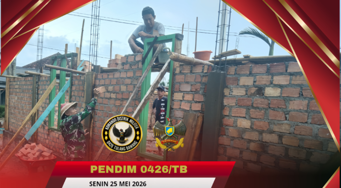 Babinsa Bantu Warga Bangun Rumah, Wujud Gotong Royong dan Kepedulian di Tengah Masyarakat