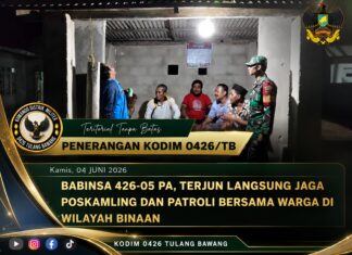 *Babinsa 426-05 Pa, Terjun Langsung Jaga Poskamling Dan Patroli Bersama Warga Di Wilayah Binaan*