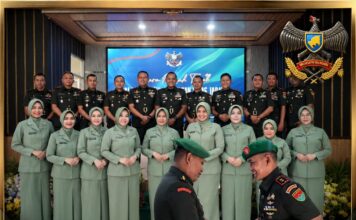 DANDIM 0426 TB, DIDAMPINGI KETUA PERSIT KCK CABANG XLIX HADIRI PENYERAHAN JABATAN DAN PELEPASAN KASIREN KOREM 043/GATAM*