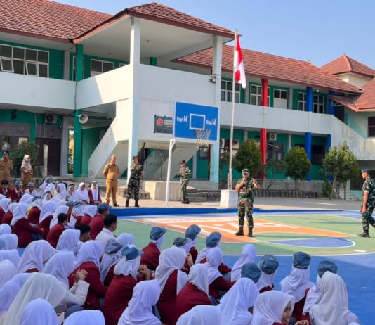 TIM PENYULUH KARHUTLA MABES TNI GELAR KEGIATAN DI SMAN 3 MENGGALA
