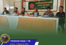 TIM MABES TNI BERIKAN PENYULUHAN KARHUTLA KEPADA WARGA DESA TANJUNG SARI MESUJI