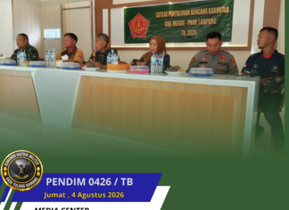TIM MABES TNI BERIKAN PENYULUHAN KARHUTLA KEPADA WARGA DESA TANJUNG SARI MESUJI
